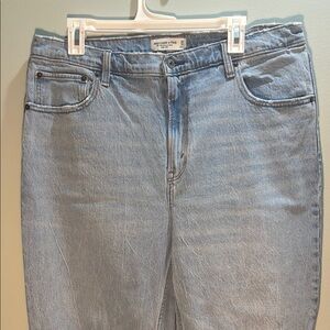 Abercrombie&Fitch Women's Denim Straight Leg Jeans